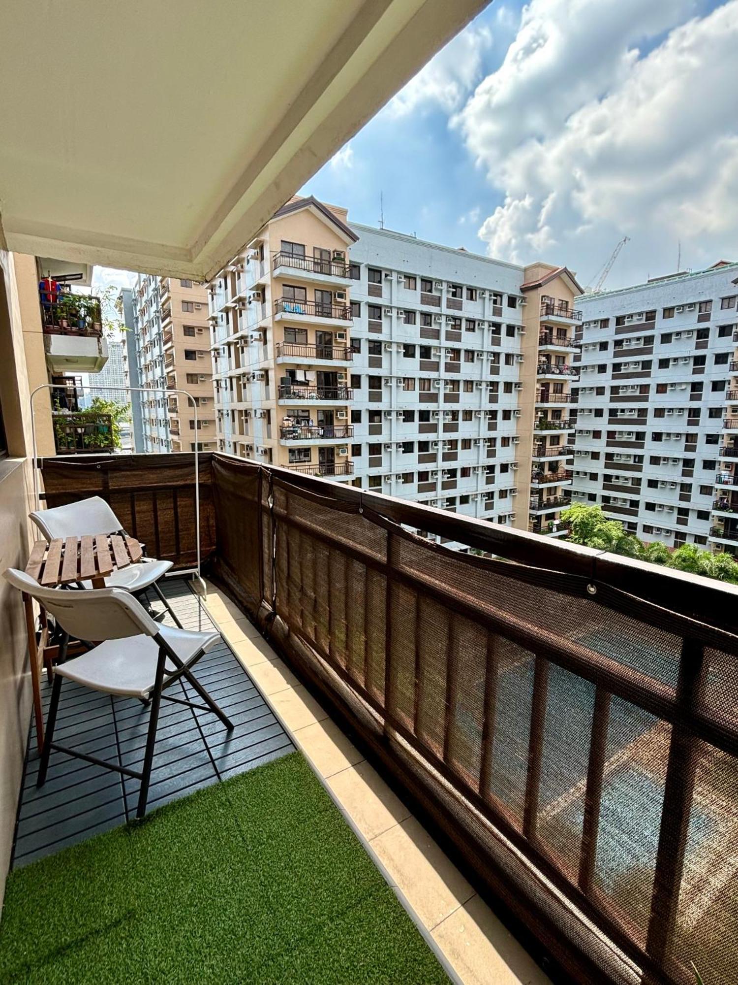 Cozy And Quiet Space With Pool Access Apartment