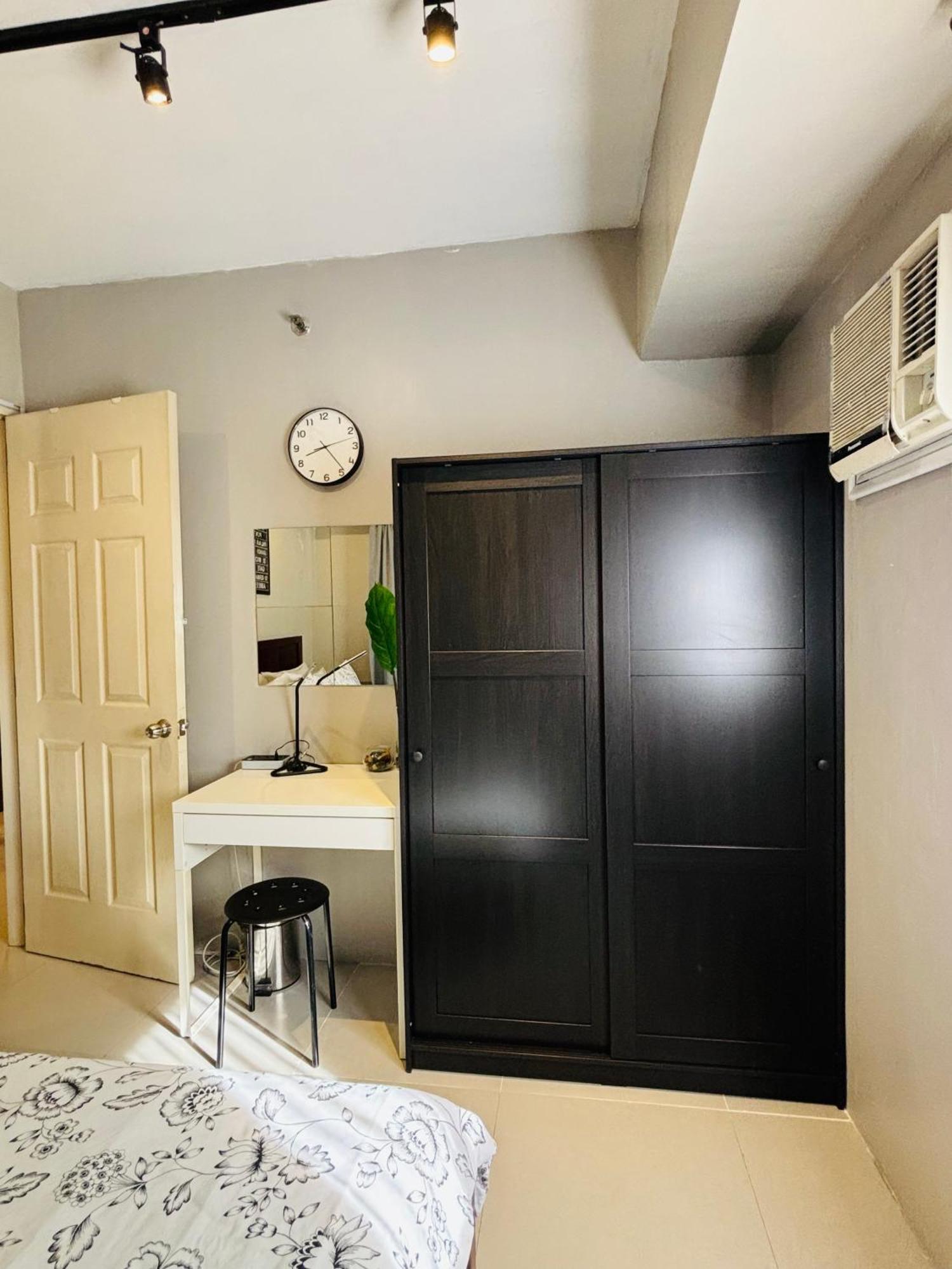 Apartment Cozy And Quiet Space With Pool Access Manila